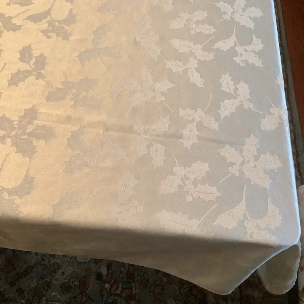 St. Nicholas Square Cream Tablecloth with Holly Pattern